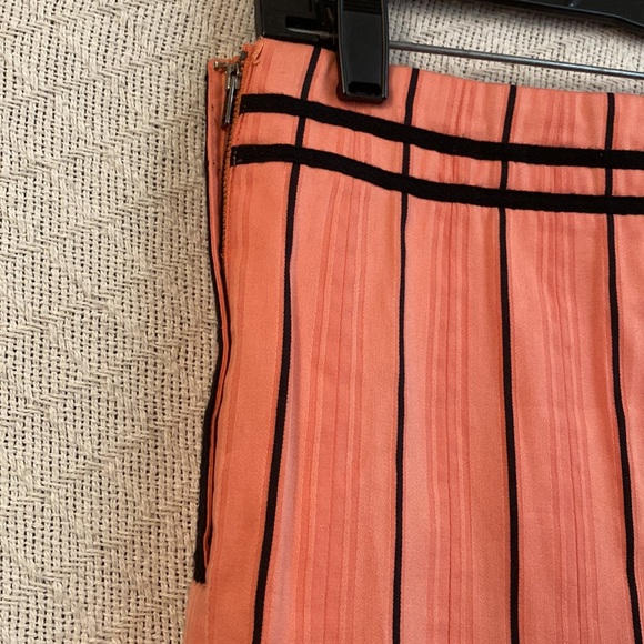 Club Monaco midi skirt - Picture 3 of 6